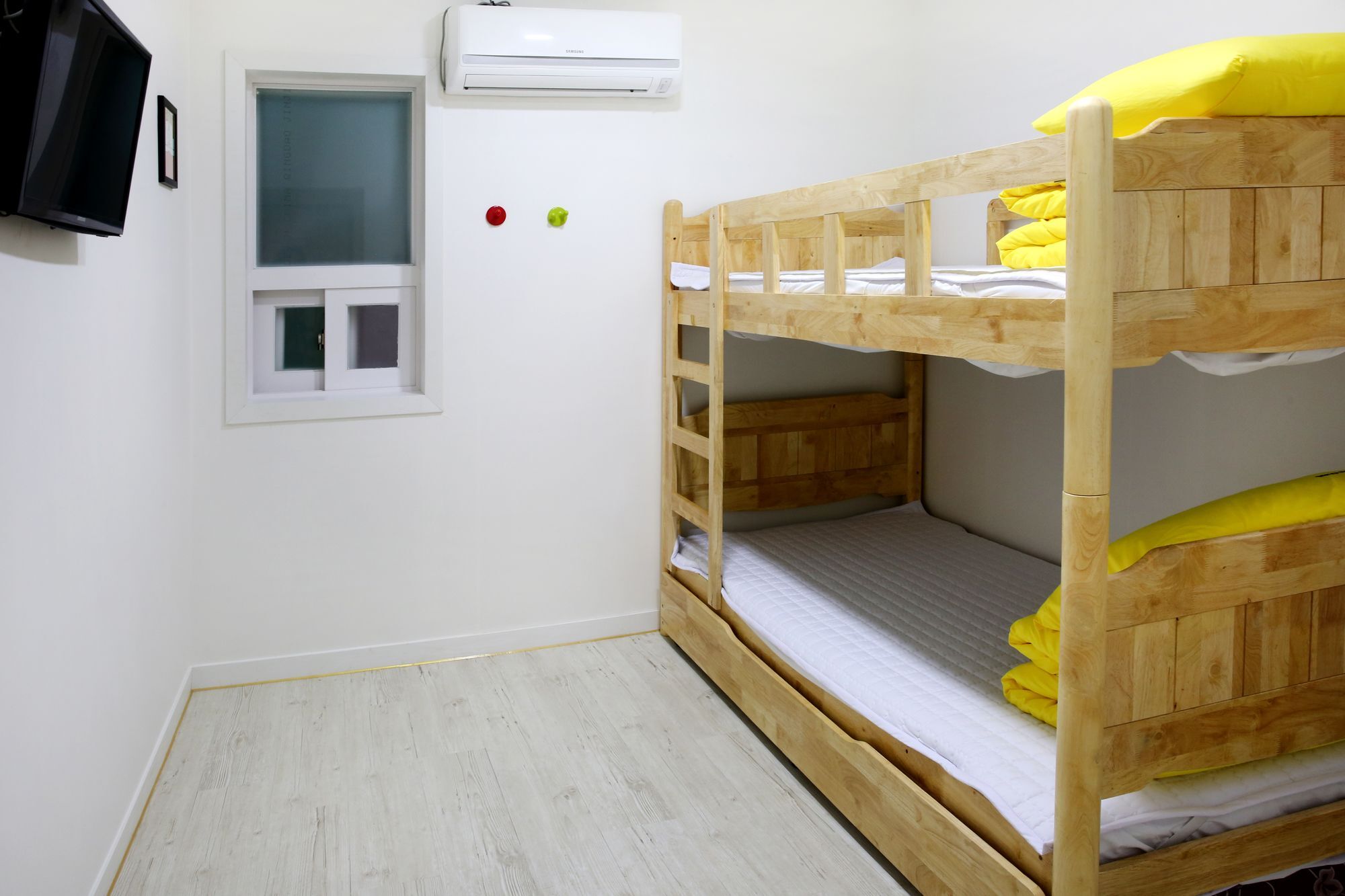 24 Guesthouse Yeosu Zewnętrze zdjęcie