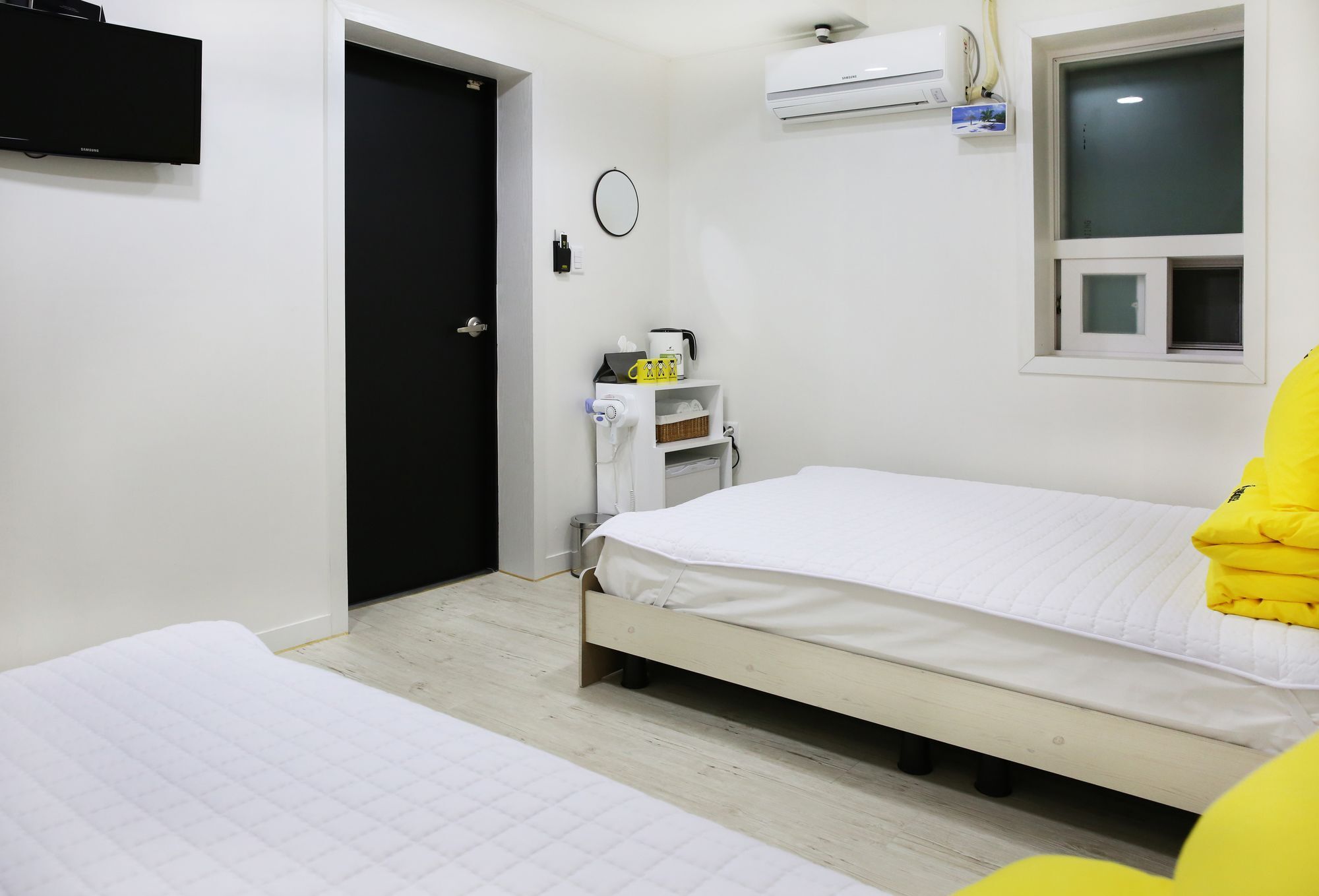 24 Guesthouse Yeosu Zewnętrze zdjęcie